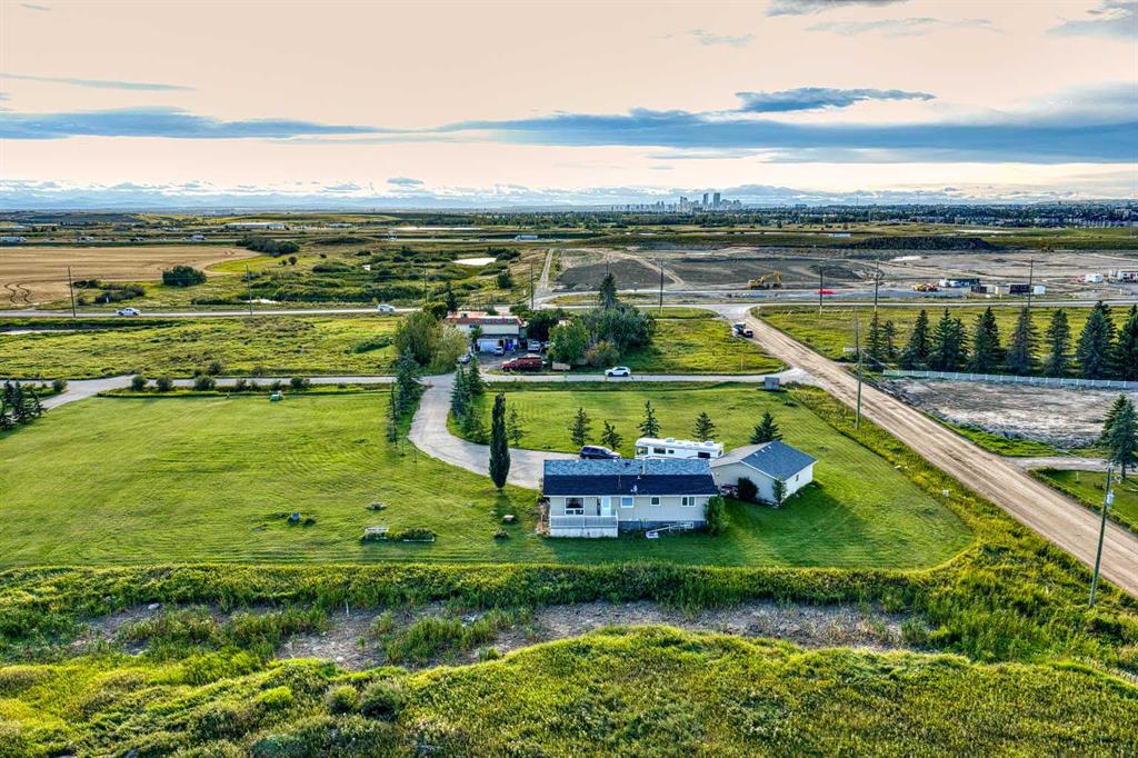 Picture of 6 Gunnstone Gardens SE, Calgary Real Estate Listing