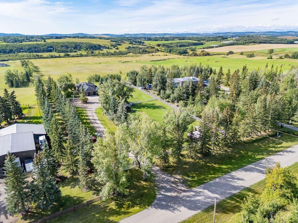Picture of 80031 186 Avenue W, Rural Foothills County Real Estate Listing