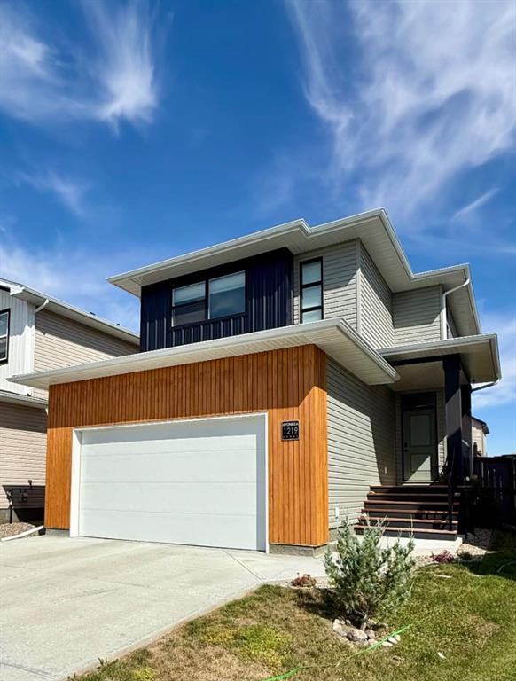 Picture of 1219 Pacific Circle W, Lethbridge Real Estate Listing