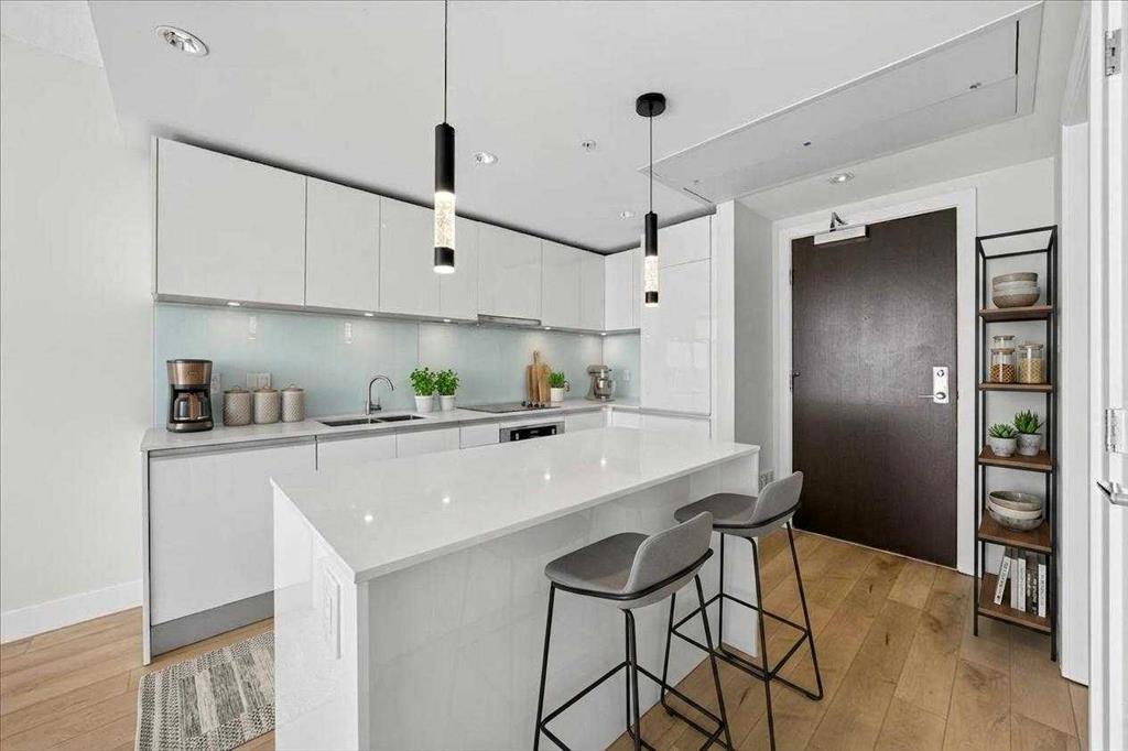 Picture of 2703, 1122 3 Street SE, Calgary Real Estate Listing