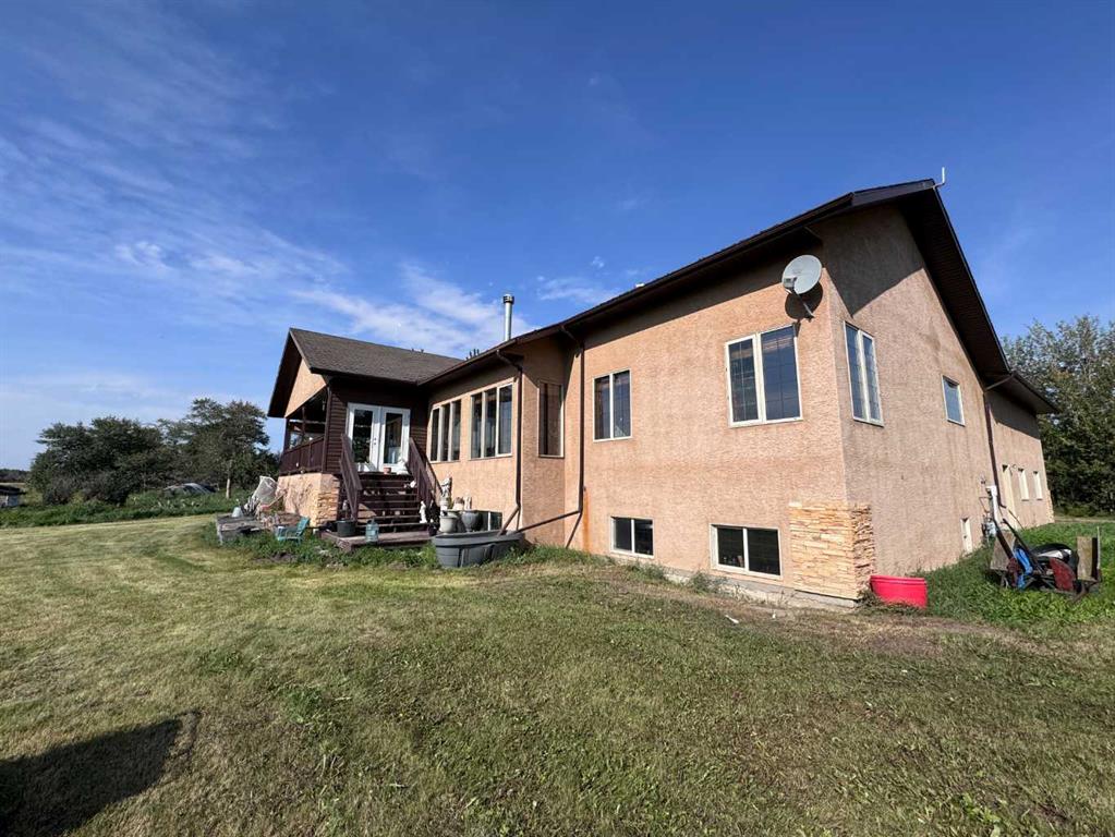 Picture of 710070 Range Road 65  , Rural Grande Prairie No. 1, County of Real Estate Listing