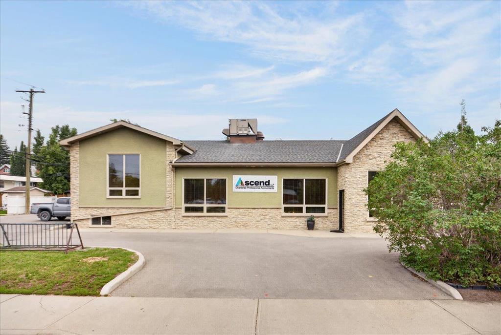 Picture of 303 19 Street NW, Calgary Real Estate Listing