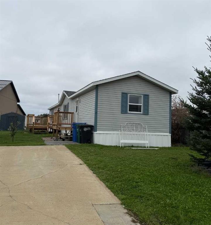 Picture of 21 Driftwood Drive , High Level Real Estate Listing
