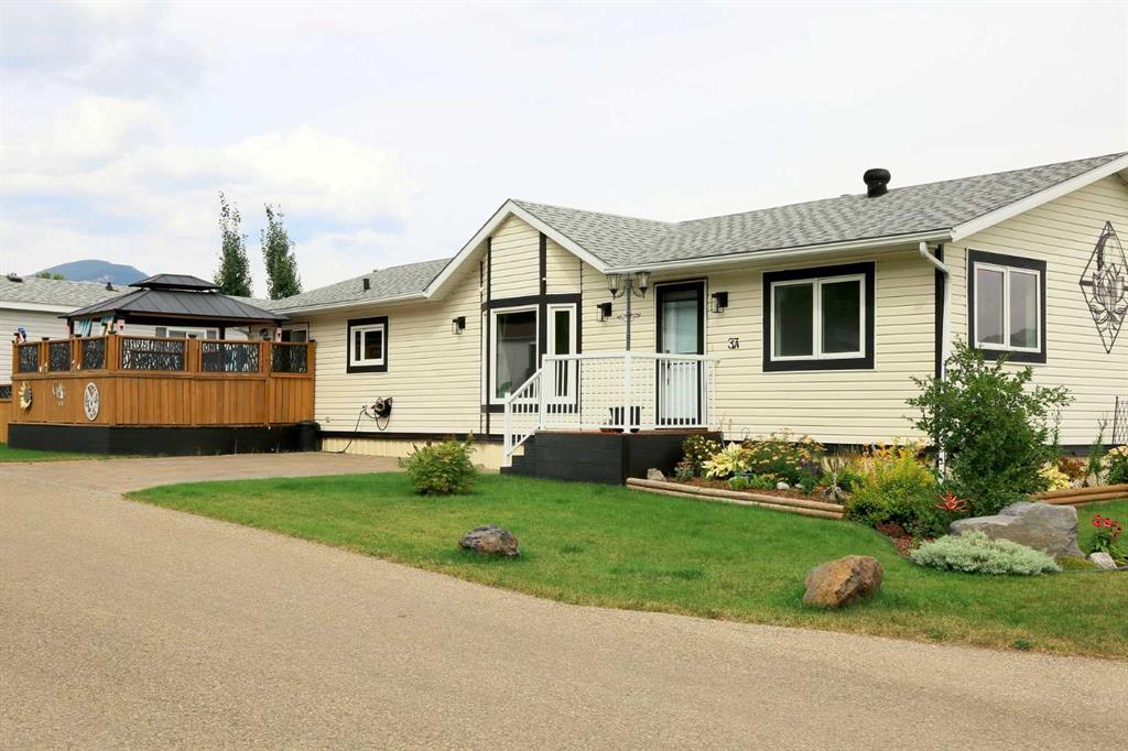 Picture of 232 Street  , Hillcrest Real Estate Listing