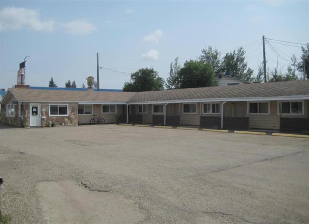 Picture of 504 & 506 Main Street , Manning Real Estate Listing