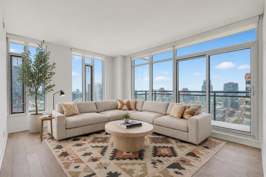 Picture of 1808, 901 10 Avenue SW, Calgary Real Estate Listing