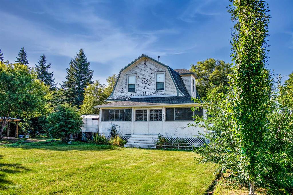 Picture of 5217 54 Avenue , Edgerton Real Estate Listing