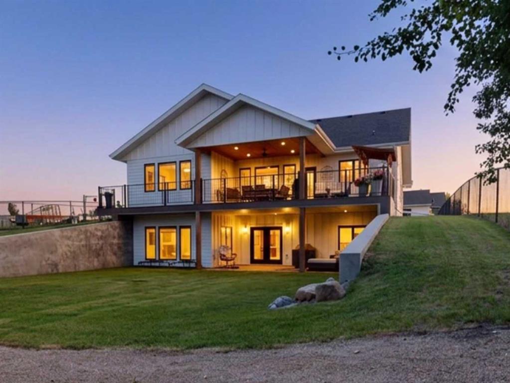 Picture of 2 Marina Crescent , Rochon Sands Real Estate Listing