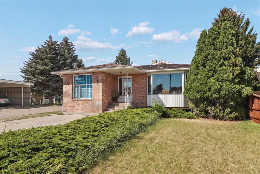 Picture of 1305 18 Avenue S, Lethbridge Real Estate Listing