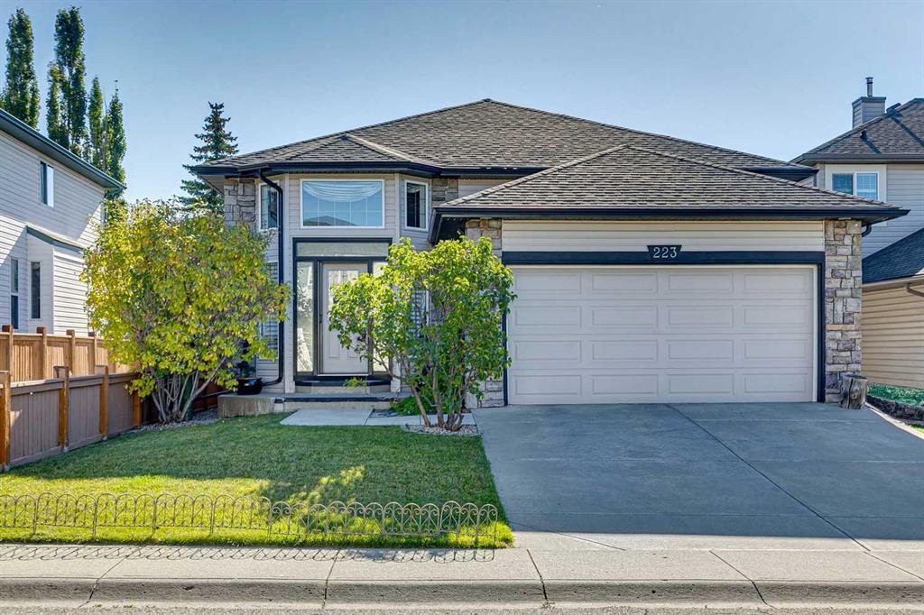 Picture of 223 Rocky Ridge Close NW, Calgary Real Estate Listing
