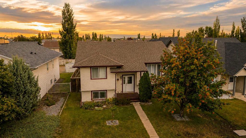 Picture of 30 Kirkland Close , Red Deer Real Estate Listing