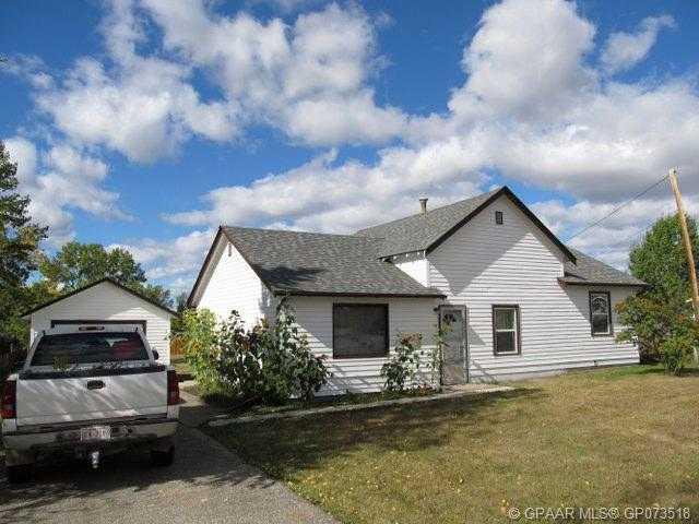 Picture of 1009 6 Avenue , Beaverlodge Real Estate Listing