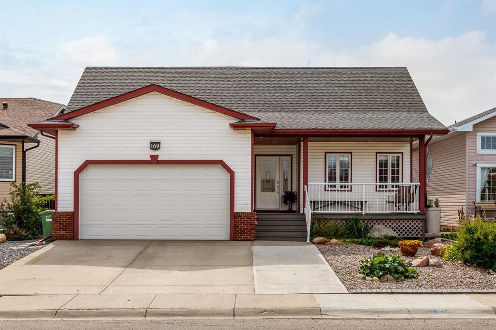 Picture of 169 Parklane Drive , Strathmore Real Estate Listing