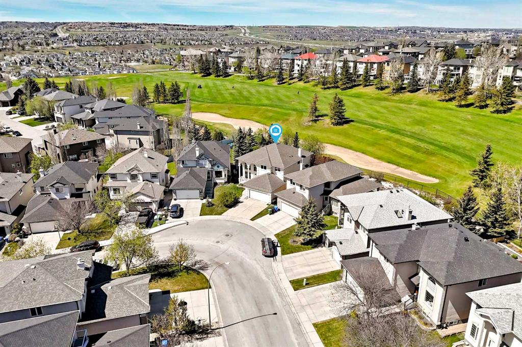 Picture of 130 PANORAMA HILLS View NW, Calgary Real Estate Listing