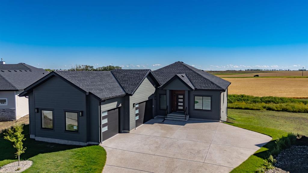 Picture of 232 Red Tail Ridge SE, High River Real Estate Listing