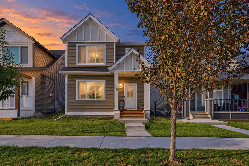 Picture of 132 Fireside Way , Cochrane Real Estate Listing