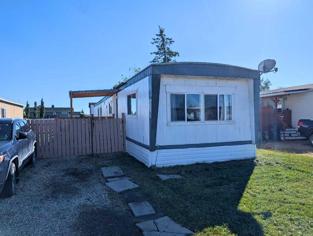 Picture of 50, 9824 104 Avenue , Clairmont Real Estate Listing