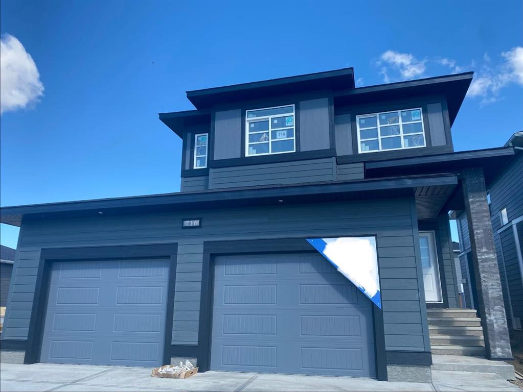 Picture of 716 Mandalay Boulevard , Carstairs Real Estate Listing