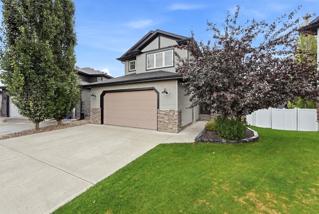 Picture of 44 Innes Close , Red Deer Real Estate Listing