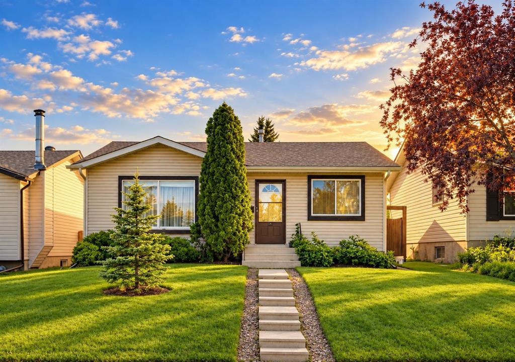 Picture of 127 Falshire Way NE, Calgary Real Estate Listing