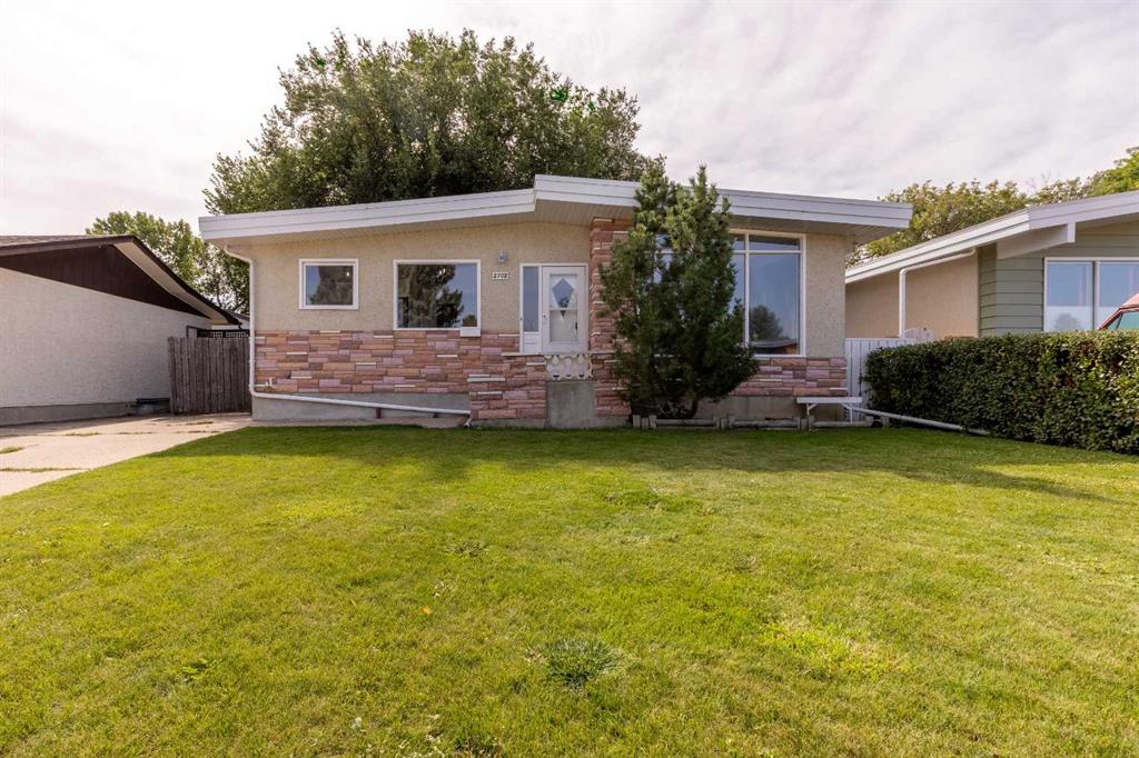 Picture of 2702 11 Avenue N, Lethbridge Real Estate Listing