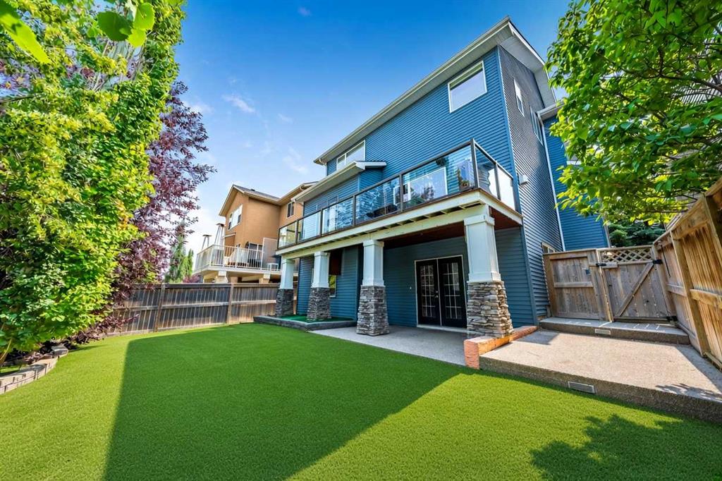 Picture of 115 Coopers Hill SW, Airdrie Real Estate Listing