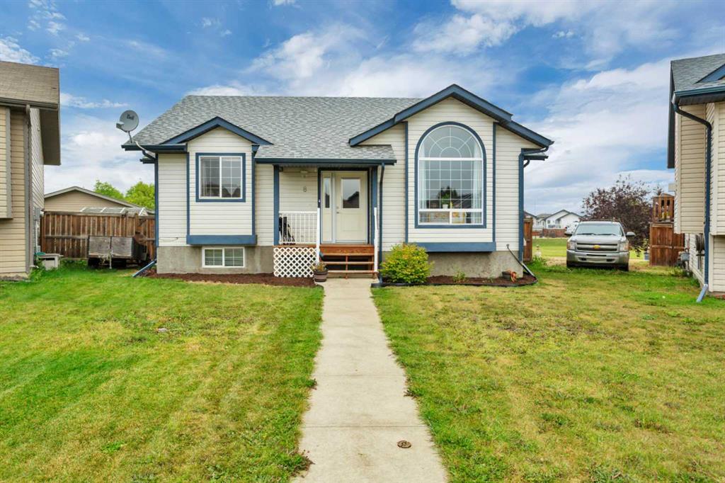 Picture of 8 Hansen Close , Sylvan Lake Real Estate Listing