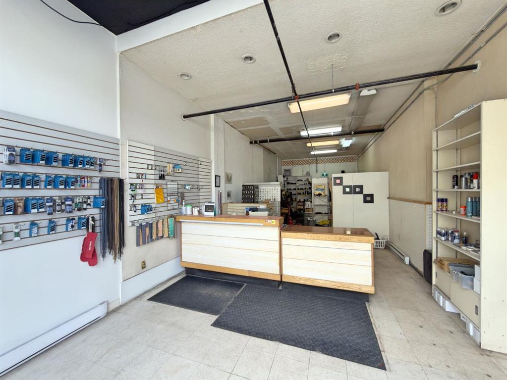 Picture of 325B 17 Avenue SW, Calgary Real Estate Listing