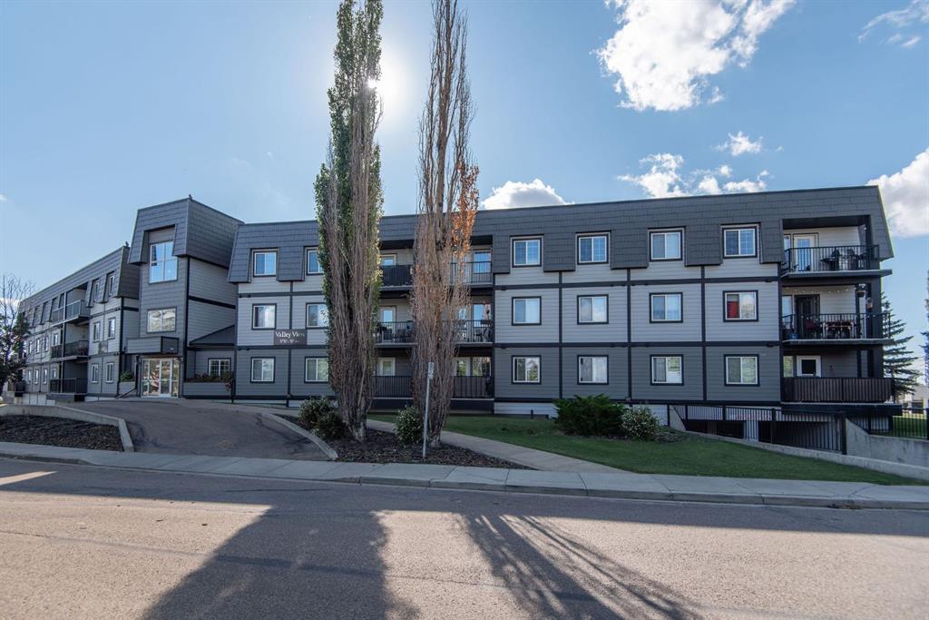 Picture of 304, 3730 50 Avenue , Red Deer Real Estate Listing