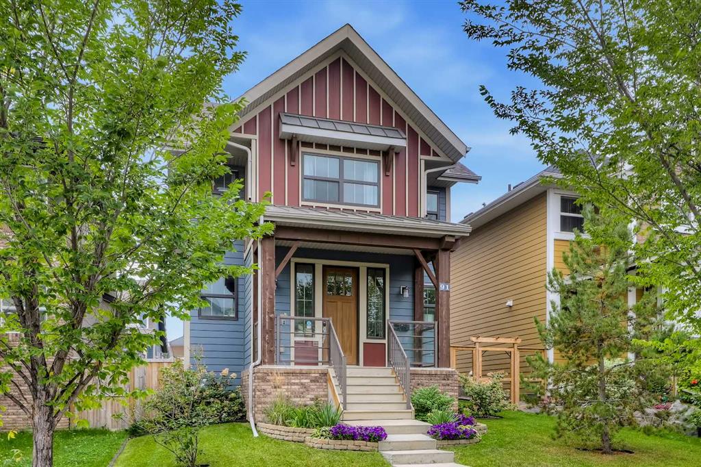Picture of 91 Masters Avenue SE, Calgary Real Estate Listing