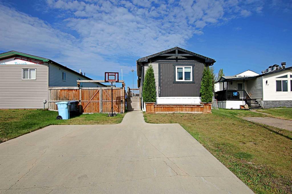 Picture of 161 Card Crescent , Fort McMurray Real Estate Listing