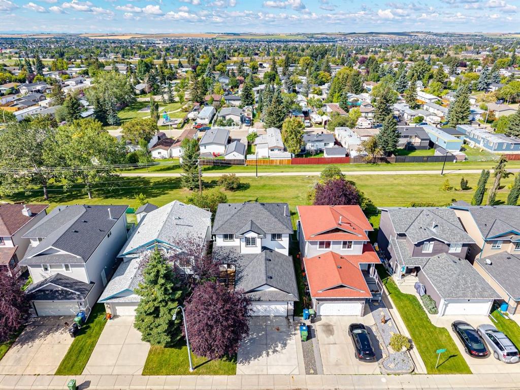 Picture of 202 Springs Place SE, Airdrie Real Estate Listing