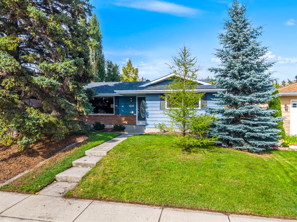 Picture of 839 Lake Twintree Crescent SE, Calgary Real Estate Listing