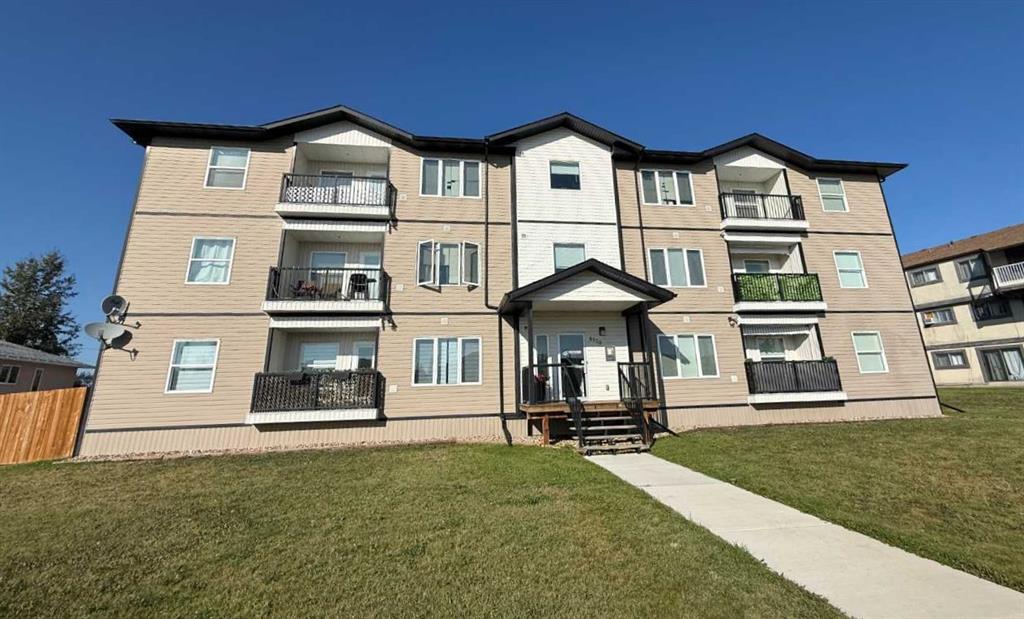 Picture of #201, 5300 45 Avenue , Grimshaw Real Estate Listing