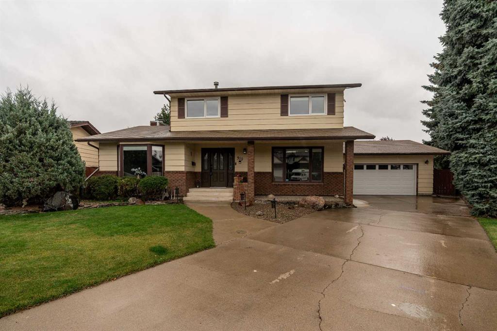 Picture of 310 Kings Bay S, Lethbridge Real Estate Listing