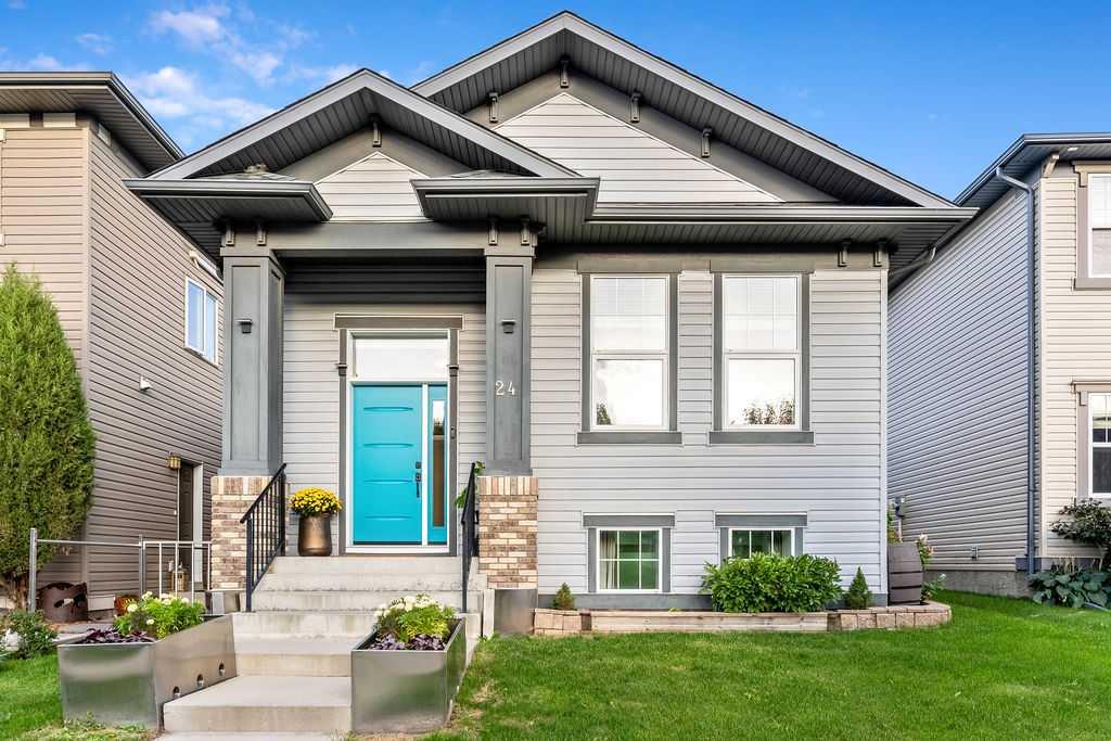 Picture of 24 Elgin Meadows Manor SE, Calgary Real Estate Listing