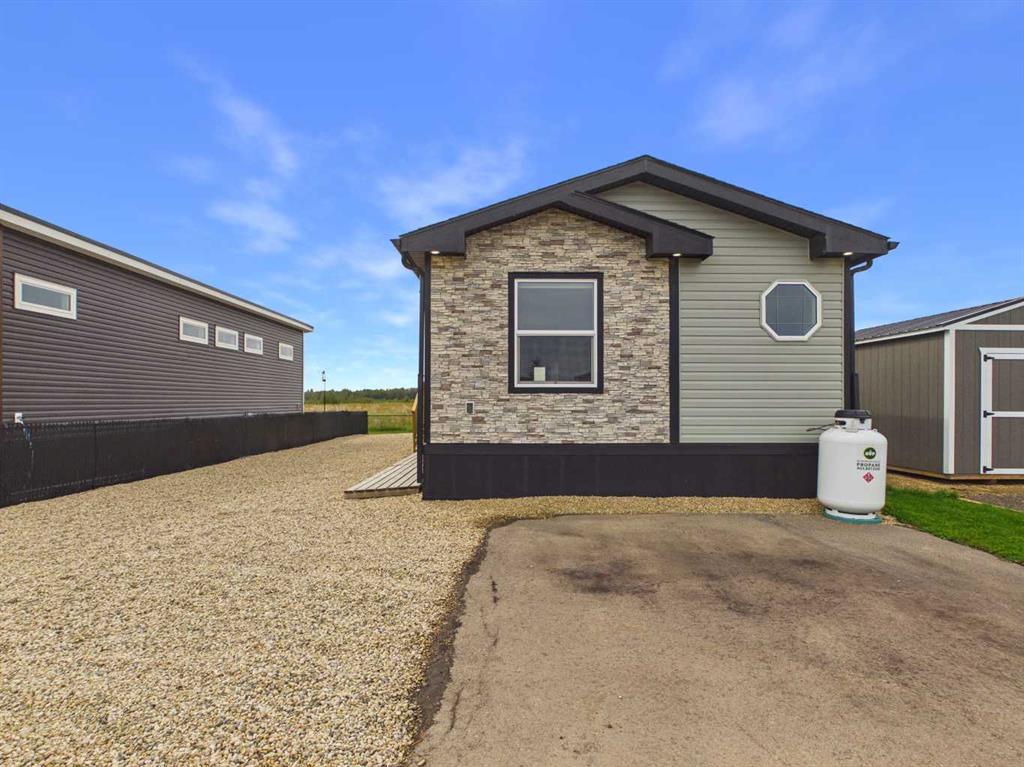 Picture of 191, 41019 Range Road 11  , Rural Lacombe County Real Estate Listing