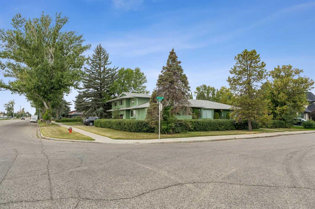 Picture of 5015 15 Street SW, Calgary Real Estate Listing