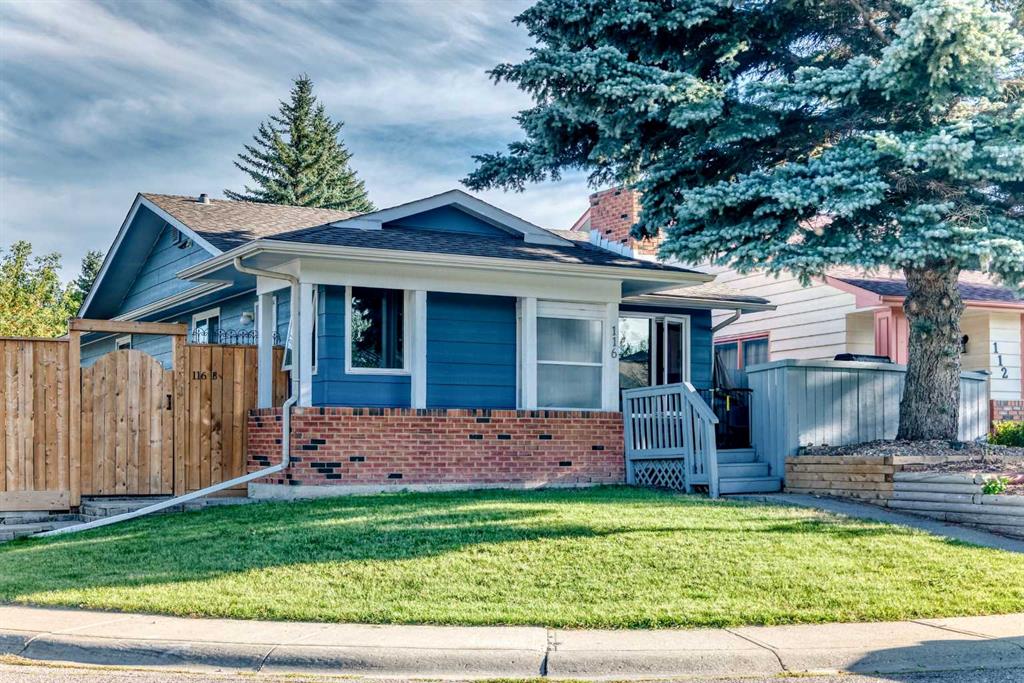 Picture of 116 Midland Crescent SE, Calgary Real Estate Listing