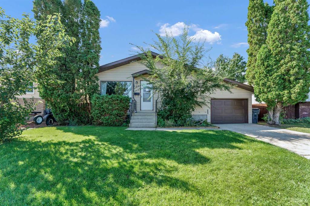Picture of 339 Ross Glen Drive SE, Medicine Hat Real Estate Listing