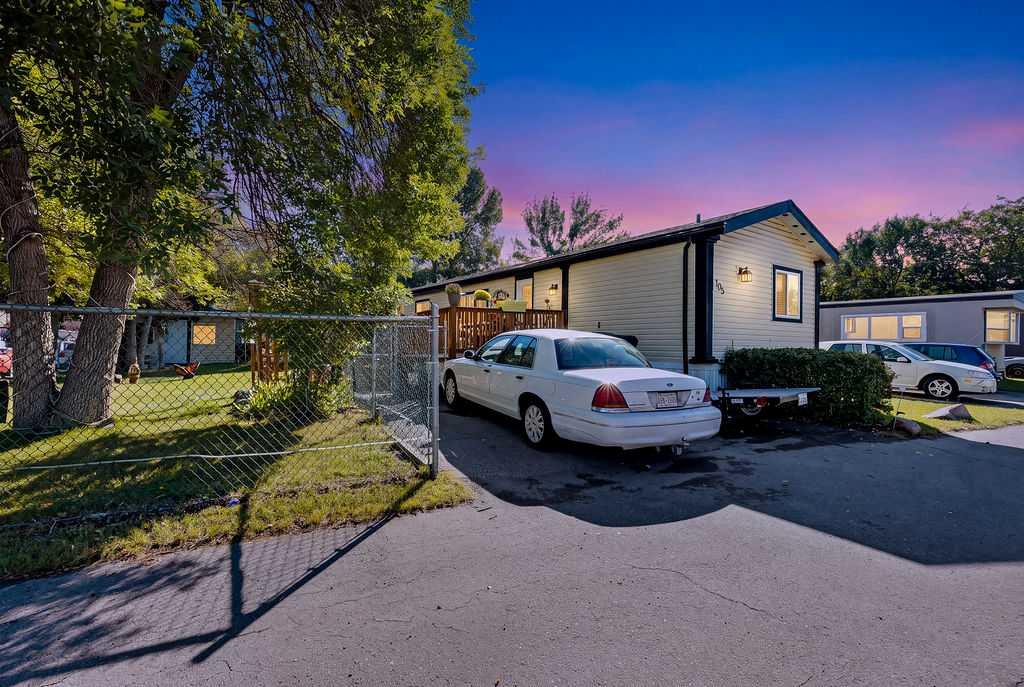 Picture of 105, 6724 17 Avenue SE, Calgary Real Estate Listing