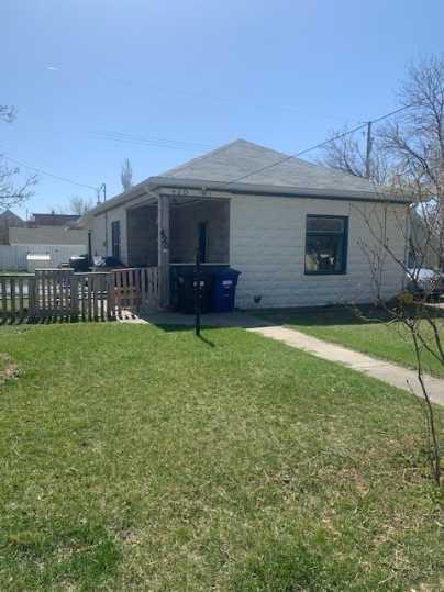 Picture of 420 21 Street , Fort Macleod Real Estate Listing