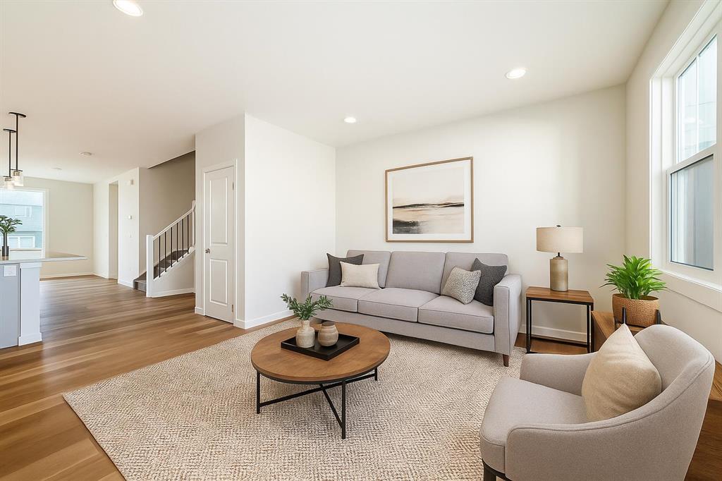 Picture of 11 Blue Heron Parade SE, Calgary Real Estate Listing