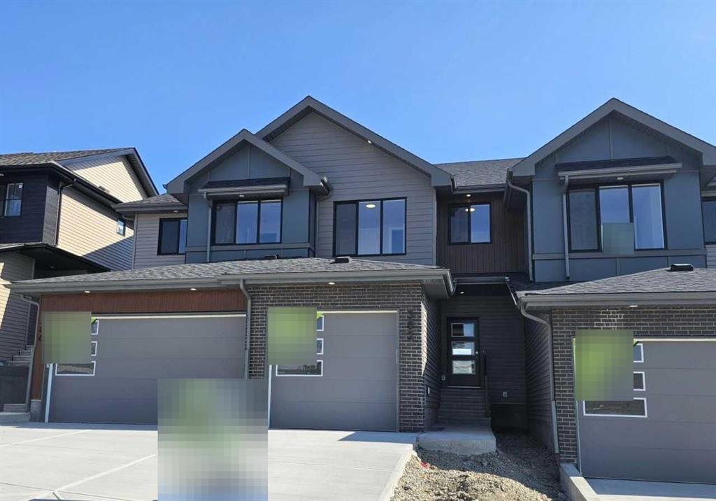 Picture of 382 Heritage Boulevard , Cochrane Real Estate Listing