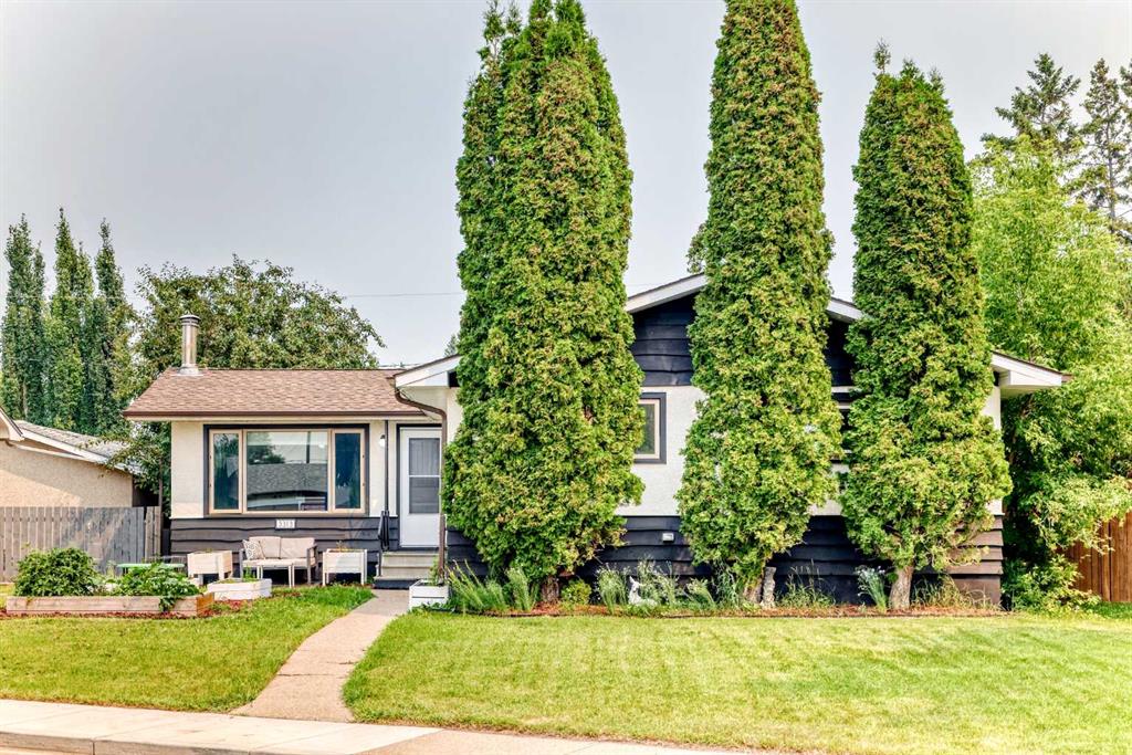 Picture of 3313 42A Avenue Close , Red Deer Real Estate Listing
