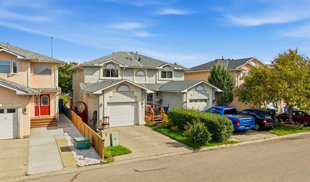Picture of 28 Martinglen Way NE, Calgary Real Estate Listing