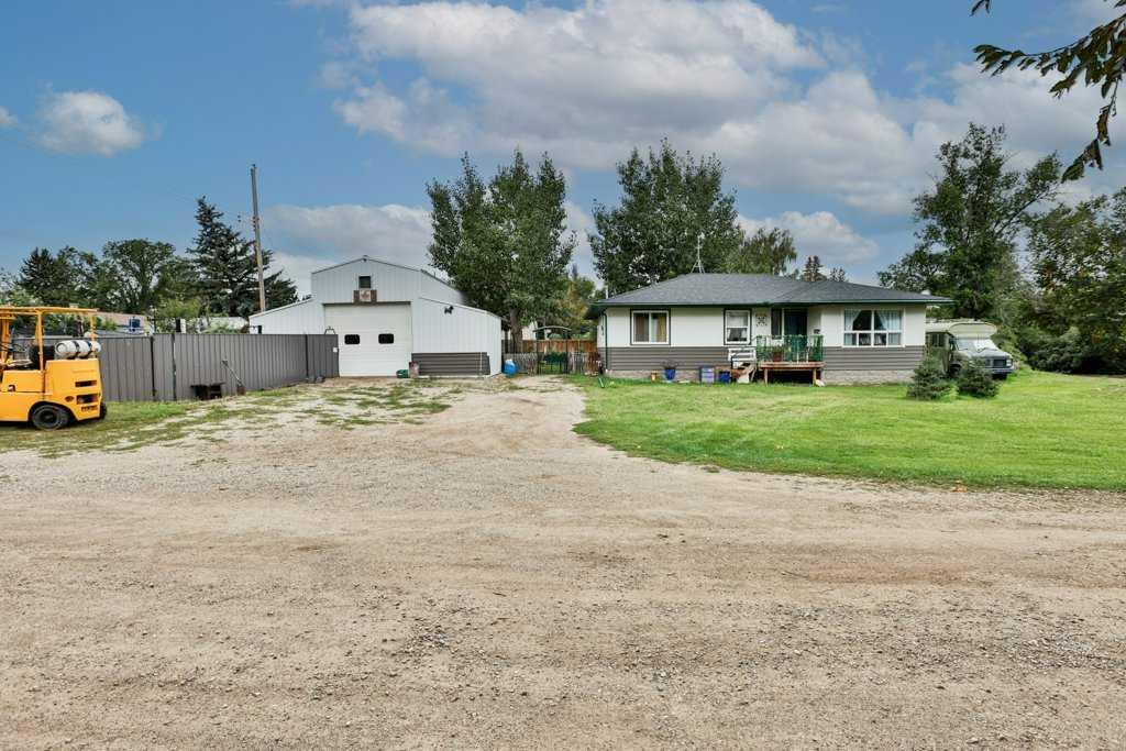 Picture of 232 Whitney Street , Carmangay Real Estate Listing
