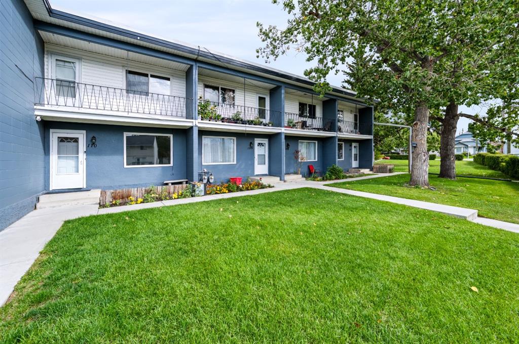 Picture of 110, 2211 19 Street NE, Calgary Real Estate Listing