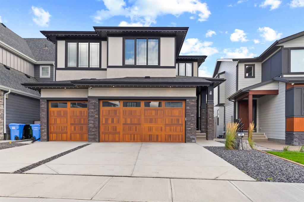 Picture of 28 Royston Way NW, Calgary Real Estate Listing