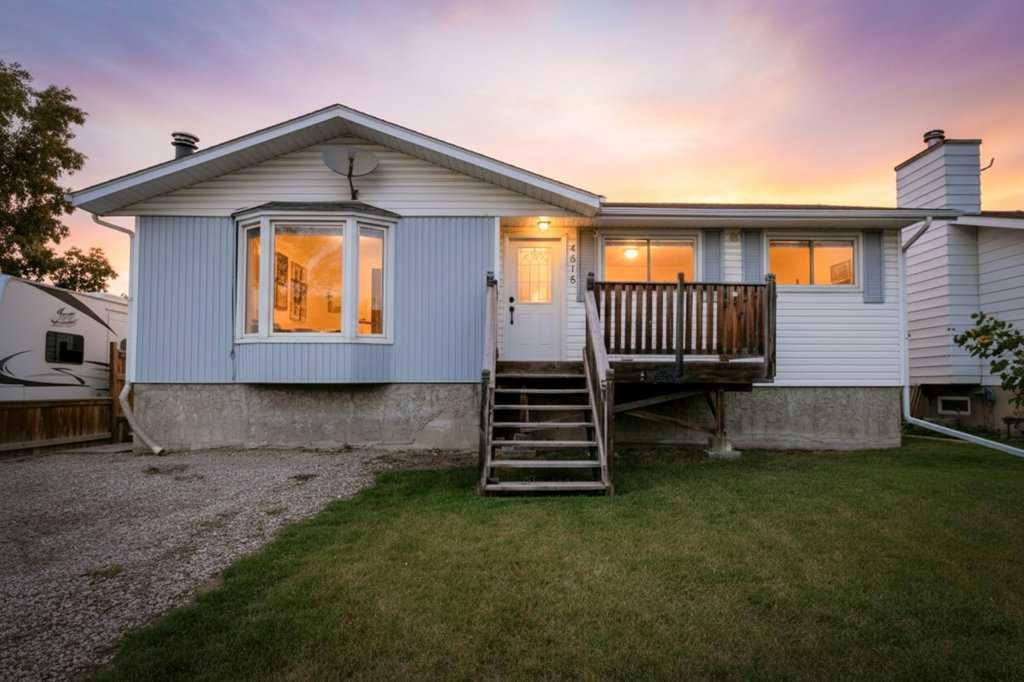 Picture of 4818 52 Street , Olds Real Estate Listing